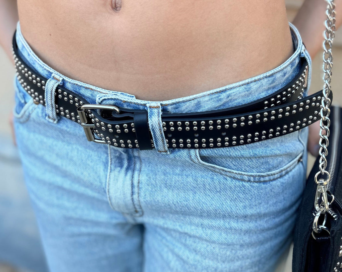 Cinto tachas